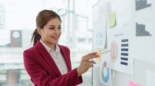 Low-Investment Business Ideas for Women