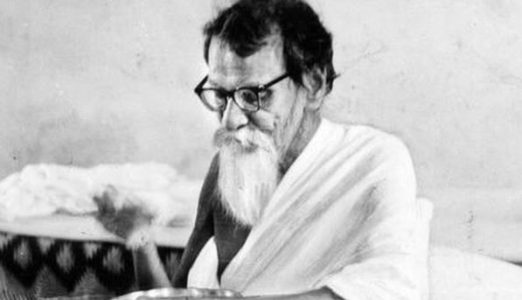 Vinoba Bhave - Top 10 Famous Social Workers in India