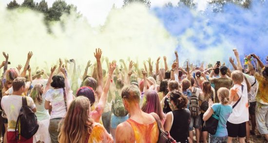 How Do Indian Festivals Bring People From Different Religions Together?