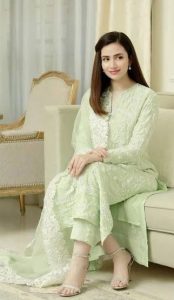 Salwar Kameez with Chikankari (Women)
