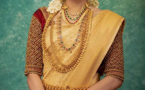 What Are the Materials and Techniques Used in Manipuri Traditional Dress?