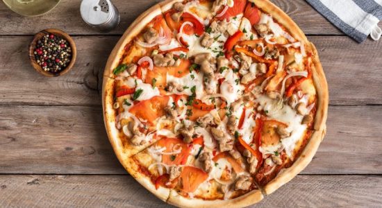 Why Are Franchise Models Crucial for Pizza Brands in India?