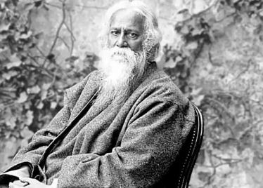Rabindranath Tagore - Top 10 Famous Writers of India
