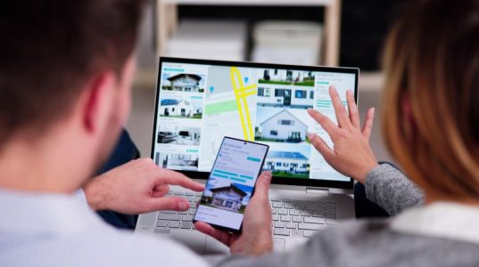 How Can Property Websites Help in Investment Decisions?