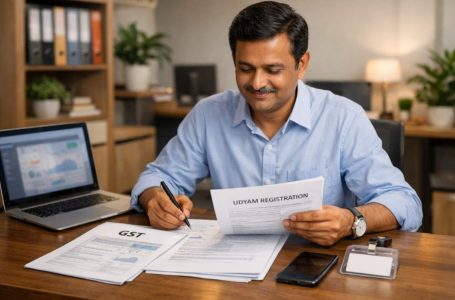 What are the Eligibility Requirements for a No-Fee Business Card in 2026